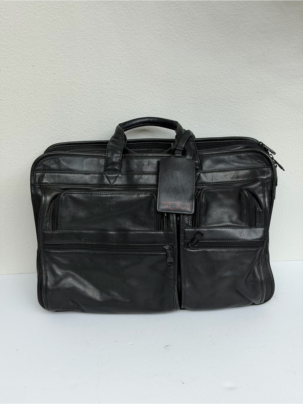 TUMI Alpha Leather Briefcase Laptop Expandable Brief Bag Black